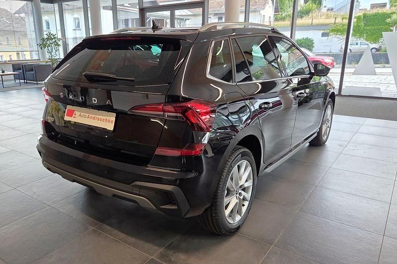 Neu Skoda Kamiq Selection 116 PS (85 kW) 2026 Schwarz SUV