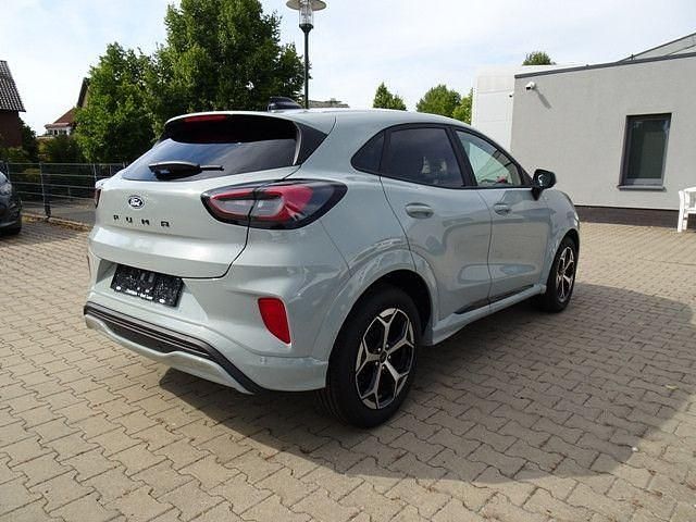 Neu Ford Puma ST-Line 125 PS (91 kW) 2025 Grau Limousine