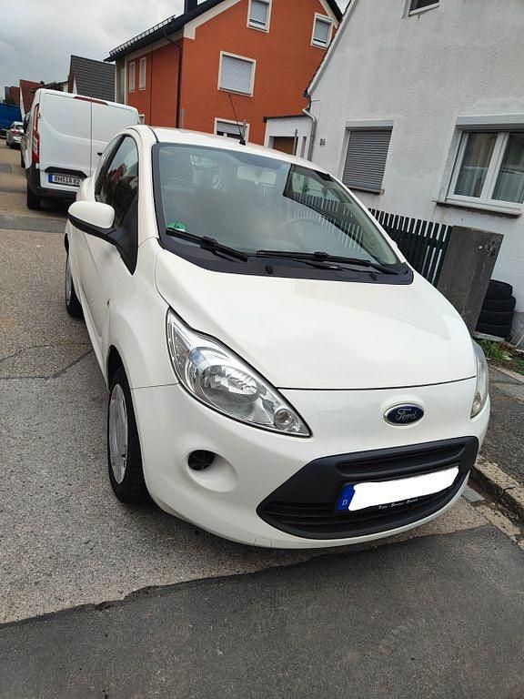 Gebraucht Ford Ka Trend 69 PS (50 kW) 2010 Weiß Kleinwagen