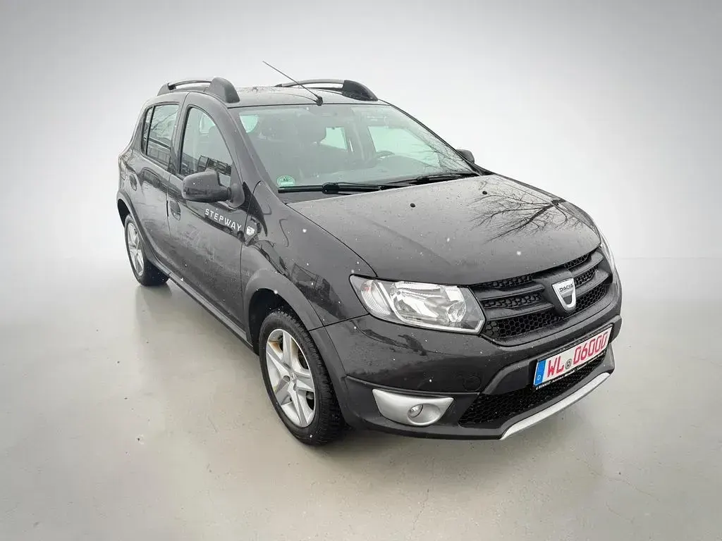 Gebraucht Dacia Sandero Stepway Ambiance 90 PS (66 kW) 2014 Schwarz SUV