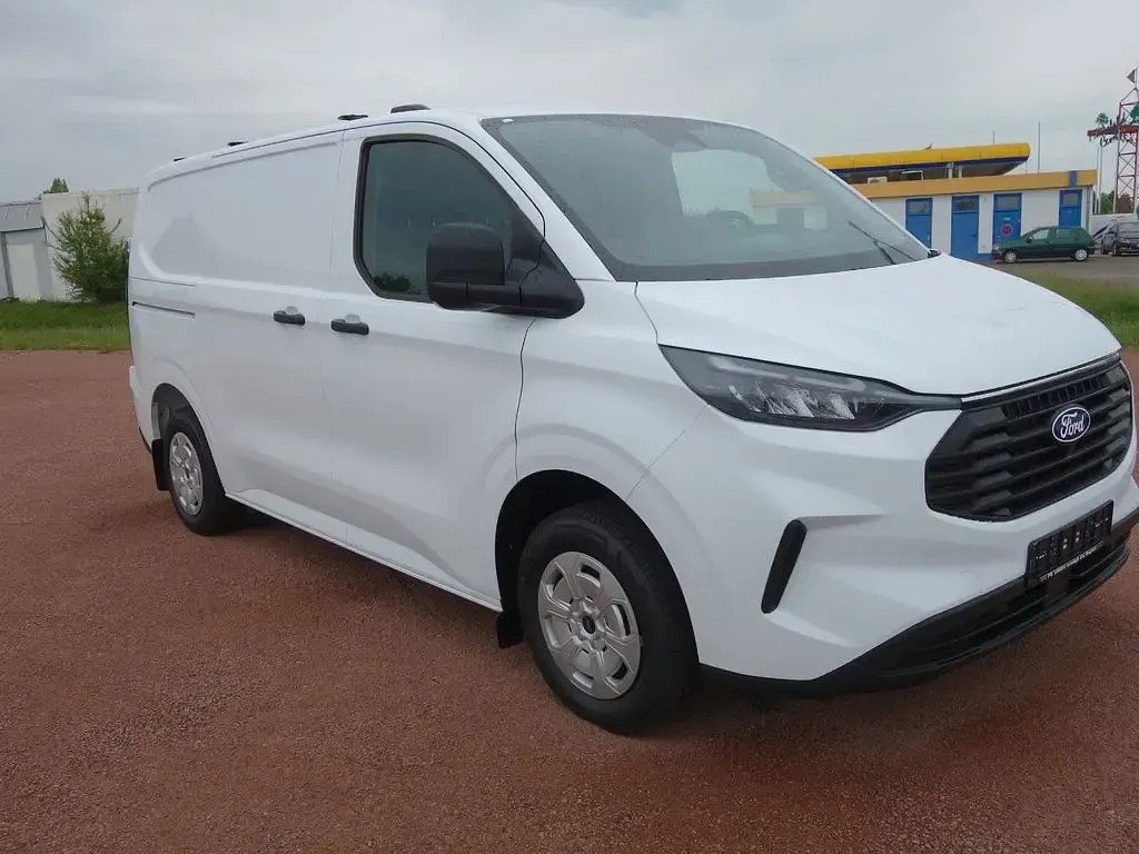 Neu Ford Transit Custom Trend 136 PS (100 kW) 2026 Weiß Limousine