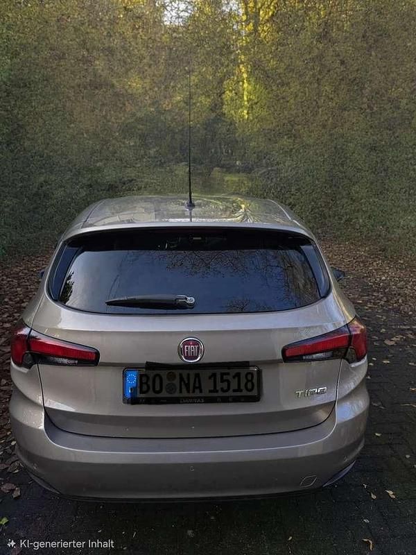 Gebraucht Fiat Tipo Lounge 120 PS (88 kW) 2020 Kombi