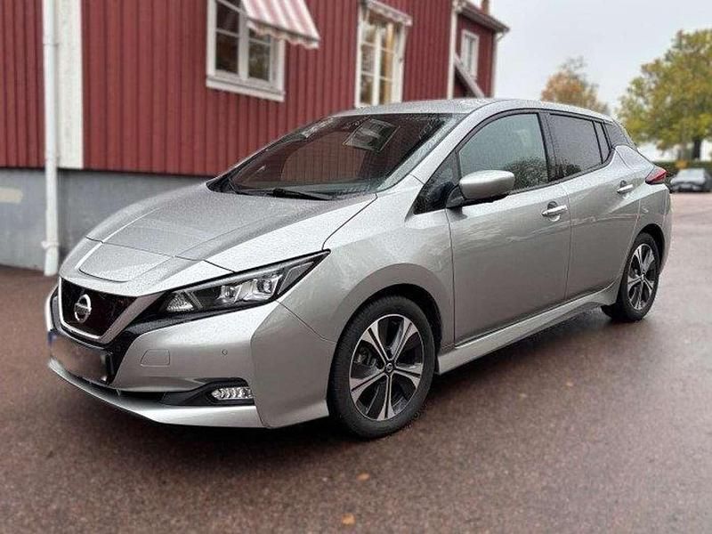 Gebraucht Nissan Leaf 110 kW (150 PS) 2021 Grau Kleinwagen
