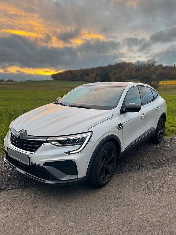 Weiß Gebraucht 2022 Renault Arkana R.S. SUV | 22.000 € (Guter Preis) - Bild 1/4