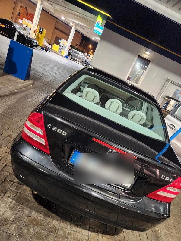 Gebraucht Mercedes C200 136 PS (100 kW) 2005 Schwarz Limousine