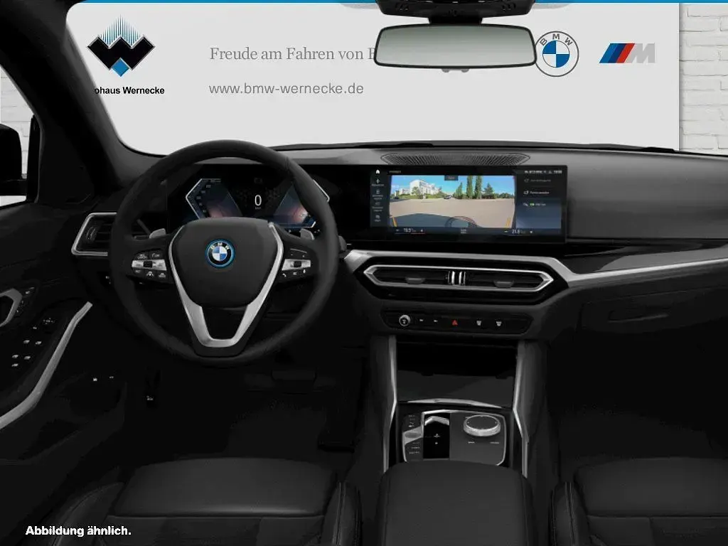 Gebraucht BMW 320e Sport Line 163 PS (119 kW) 2023 Saphirschwarz Kombi