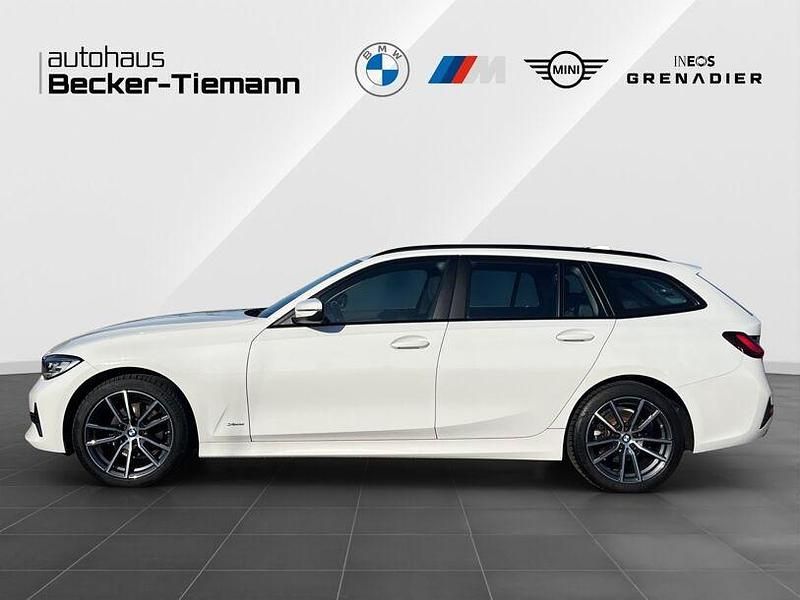 Gebraucht BMW 320 Advantage 190 PS (139 kW) 2021 Weiß Kombi
