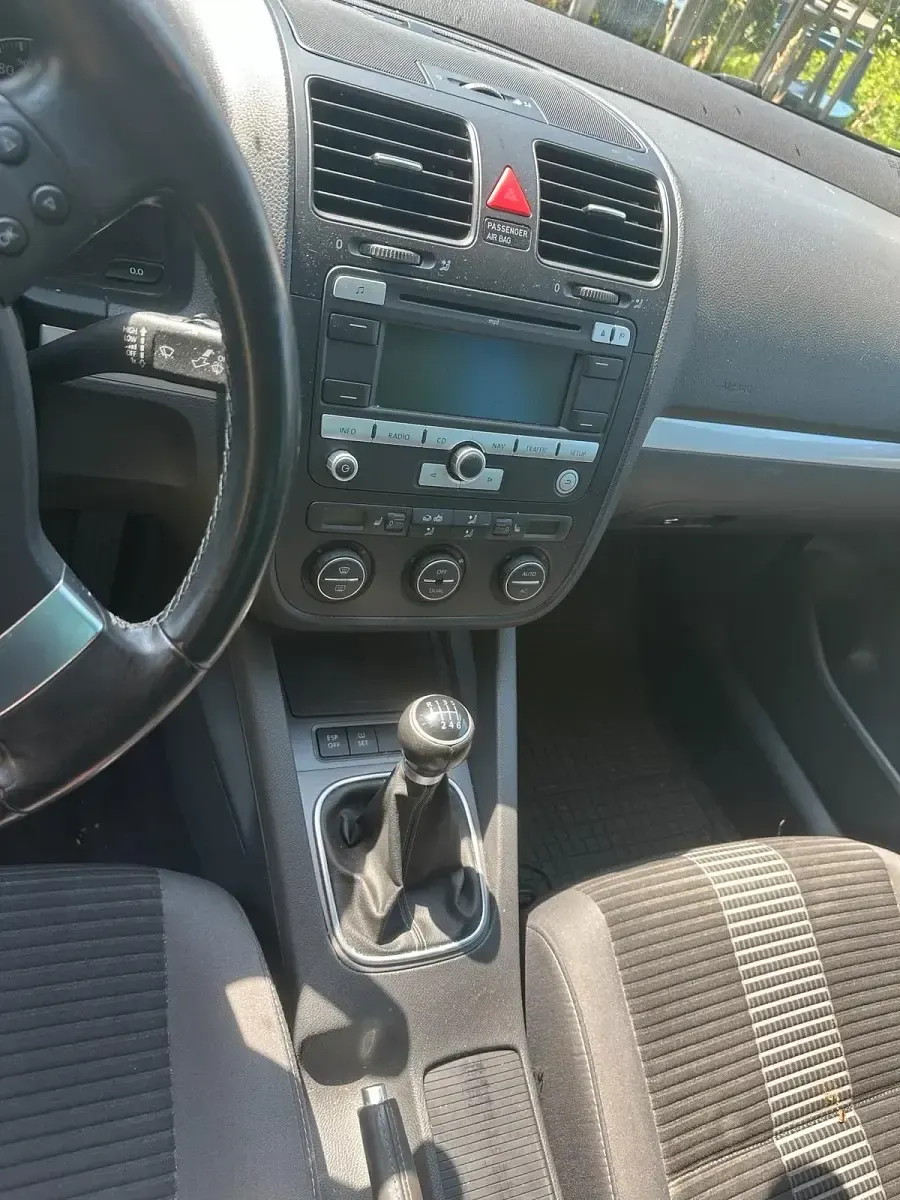 Gebraucht VW Golf VI United 122 PS (89 kW) 2009 Andere farben Kleinwagen