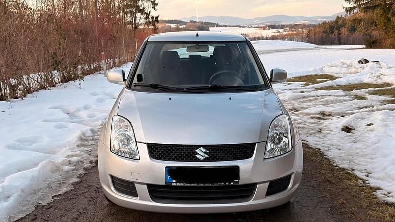 Silber Gebraucht 2009 Suzuki Swift Kleinwagen | 3.100 € (Fairer Preis) - Bild 1/4