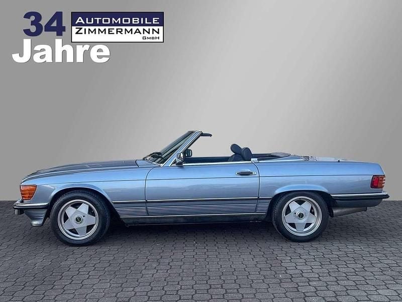 Gebraucht Mercedes 560 231 PS (169 kW) 1985 Blau Cabrio