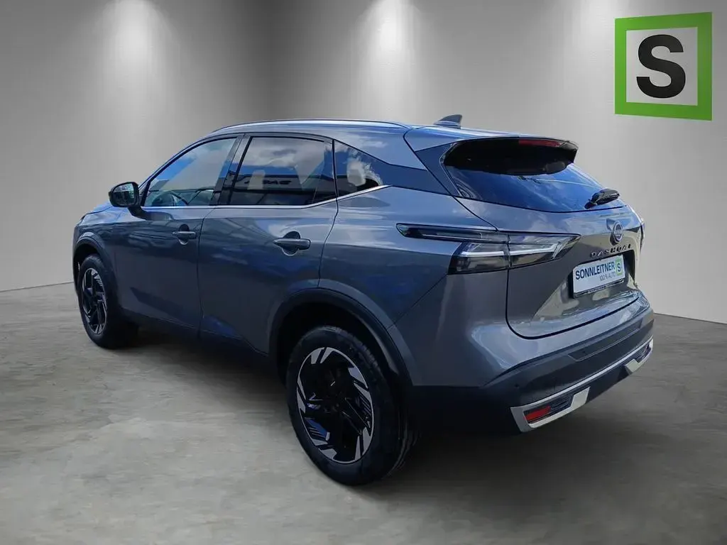 Neu Nissan Qashqai N-Connecta 158 PS (116 kW) 2026 Grau SUV