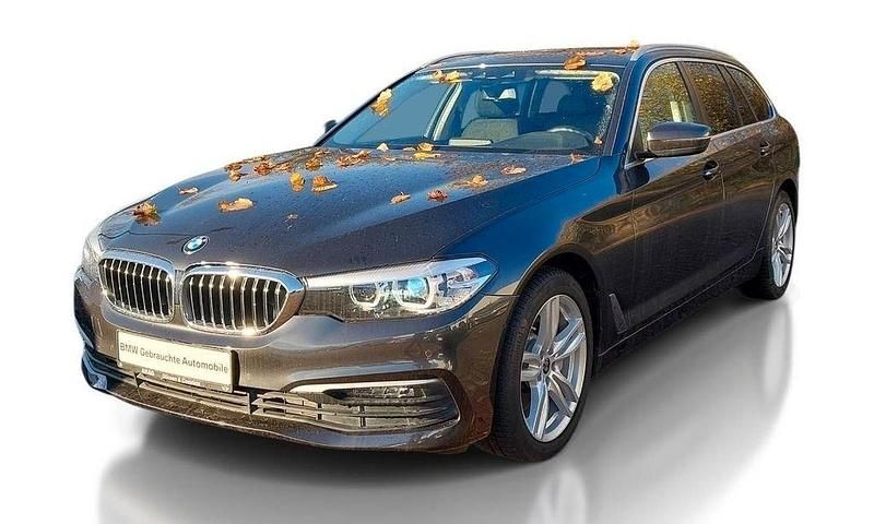 Grau Gebraucht 2019 BMW 530 Limousine | 28.950 € (Superpreis) - Bild 1/4