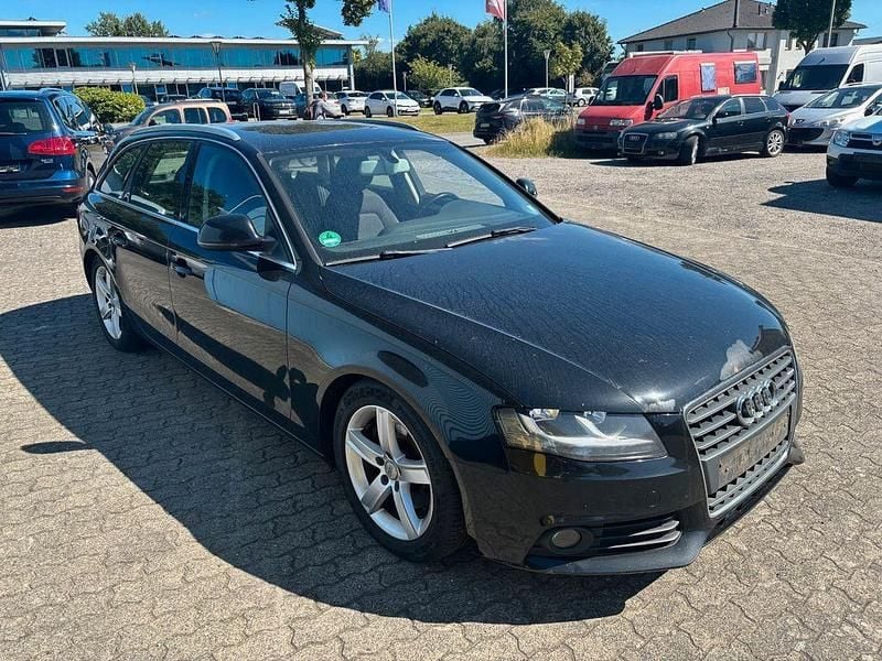 Gebraucht Audi A4 Attraction 120 PS (88 kW) 2009 Schwarz Kombi