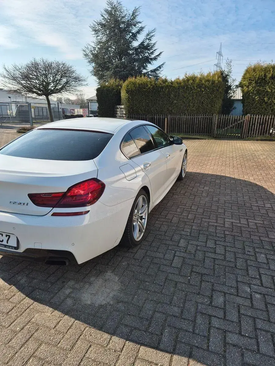 Gebraucht BMW 650 449 PS (330 kW) 2015 Weiß Coupé