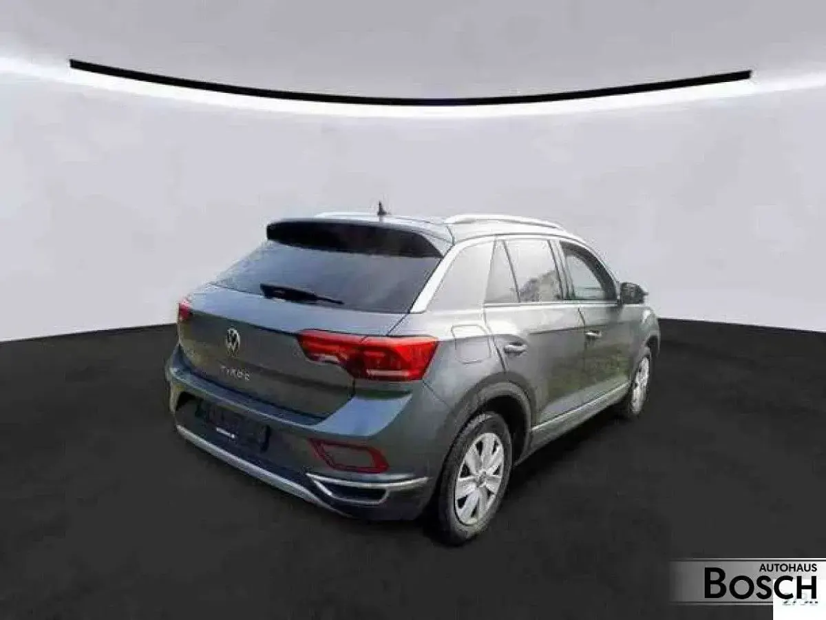Gebraucht VW T-Roc Style 150 PS (110 kW) 2022 Grau SUV
