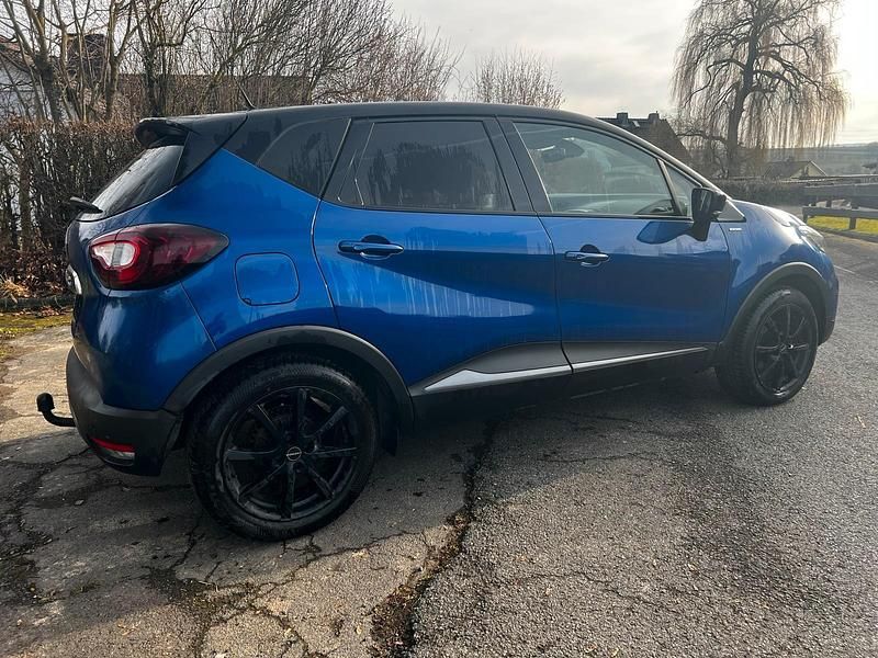 Gebraucht Renault Captur Version S 150 PS (110 kW) 2019 Blau SUV