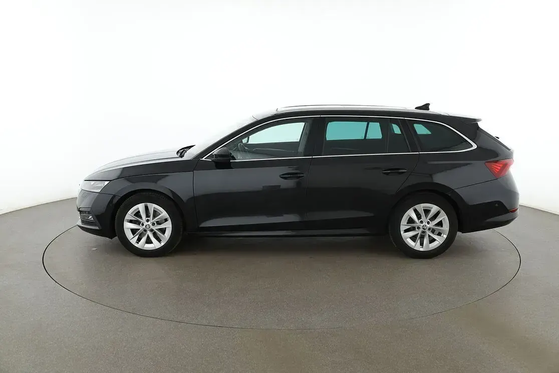 Gebraucht Skoda Octavia First Edition 150 PS (110 kW) 2020 Schwarz Kombi
