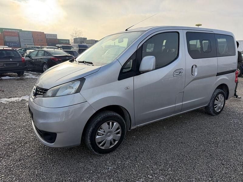 Gebraucht Nissan NV200 Premium Edition 110 PS (80 kW) 2011 Silber Van / Kleinbus
