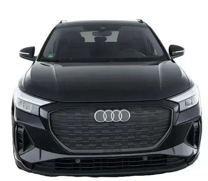 Gebraucht Audi Q4 e-tron Ambiente 150 kW (204 PS) 2025 Violett SUV