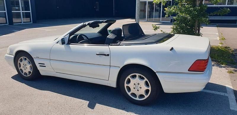 Weiß Gebraucht 1996 Mercedes SL320 Cabrio | 16.800 € (Superpreis) - Bild 1/4