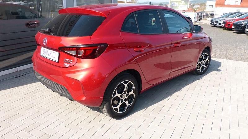 Gebraucht MG MG3 Luxury 102 PS (75 kW) 2024 Rot Kleinwagen