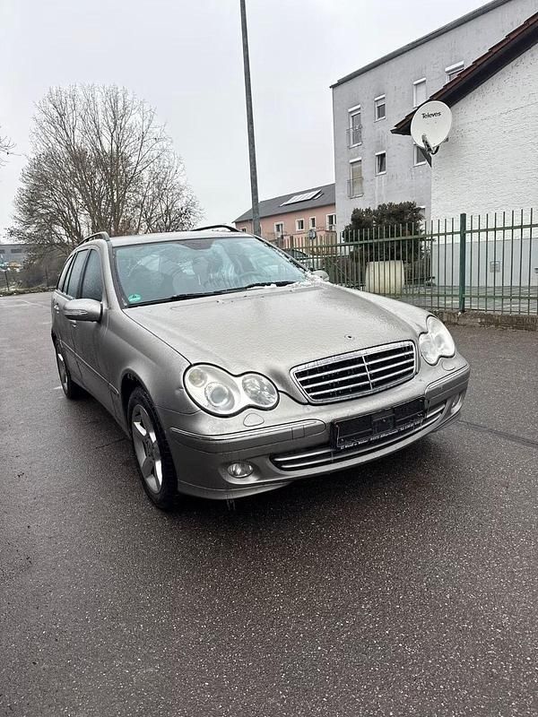 Gebraucht Mercedes C200 163 PS (119 kW) 2006 Silber Kombi