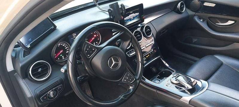 Gebraucht Mercedes 220 170 PS (125 kW) 2015 Beige Limousine