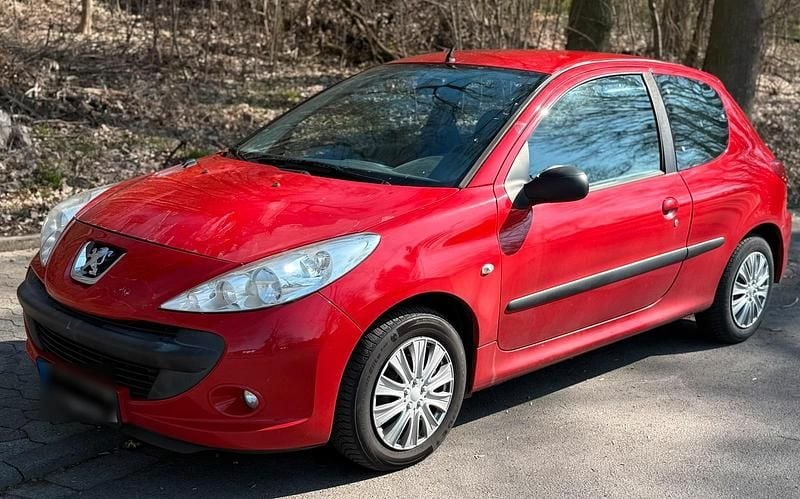 Gebraucht Peugeot 206+ 68 PS (50 kW) 2010 Kleinwagen