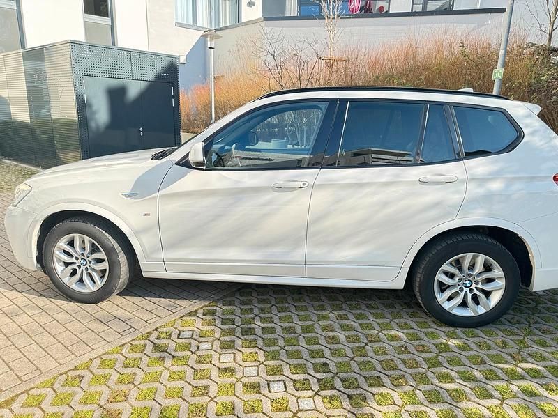 Weiß Gebraucht 2015 BMW X3 M Sport SUV | 25.850 € (Teuer) - Bild 1/4