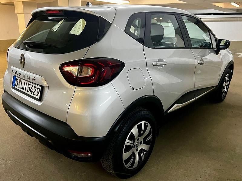 Gebraucht Renault Captur Experience 90 PS (66 kW) 2018 Silber SUV
