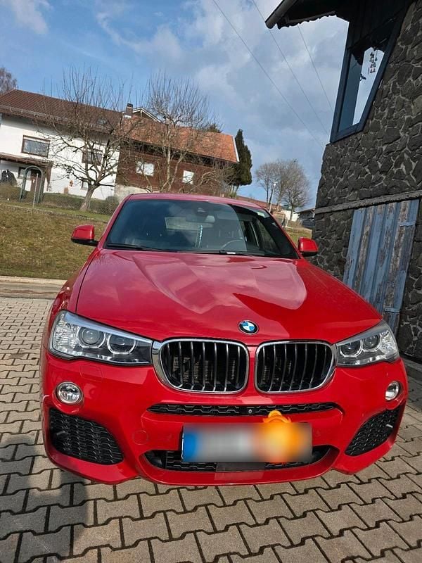 Gebraucht BMW X4 190 PS (139 kW) 2016 Rot SUV