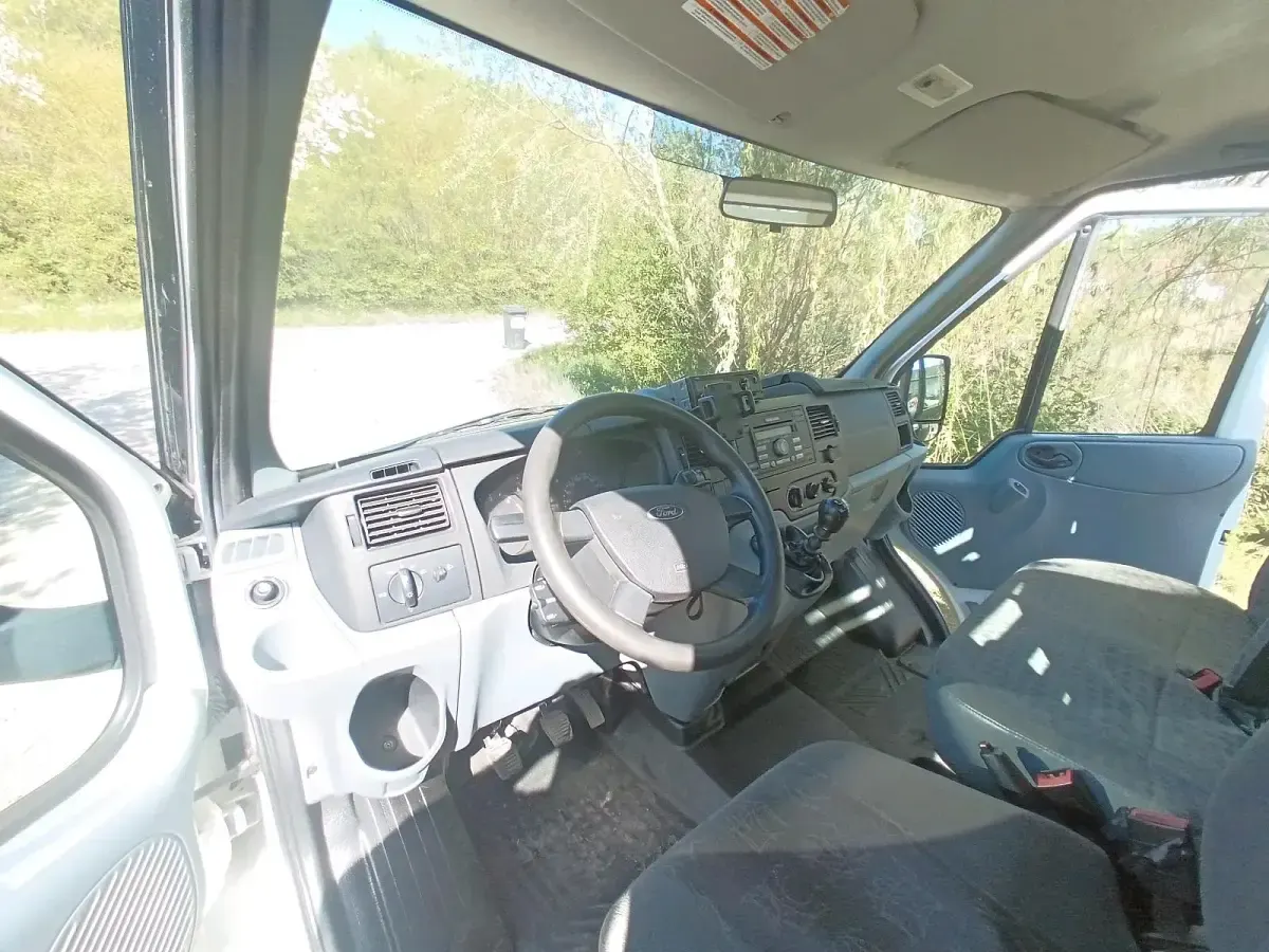 Second-hand Ford Transit 2012 Monovolum