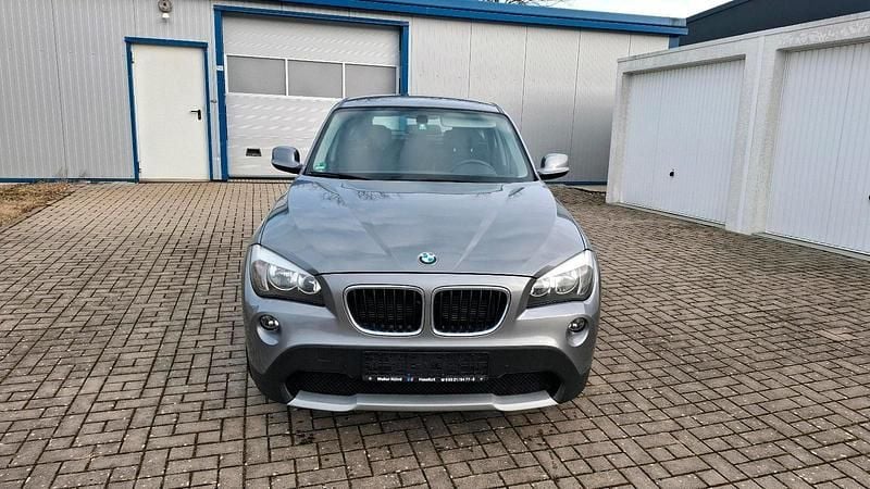 Gebraucht BMW X1 Shadowline 177 PS (130 kW) 2012 Grau SUV