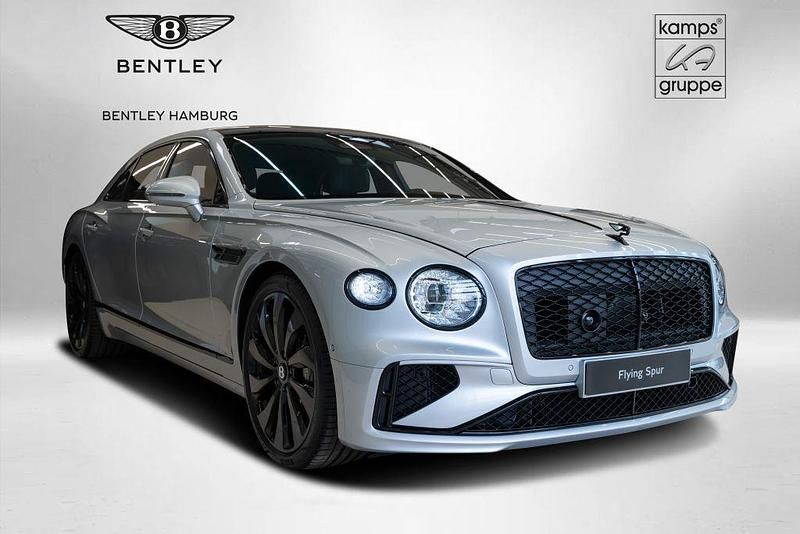 Neu Bentley Flying Spur 680 PS (500 kW) 2026 Silber Limousine