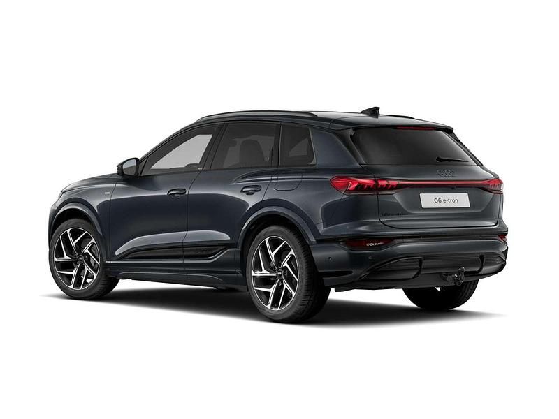 Neu Audi Q6 e-tron Performance 225 kW (306 PS) 2026 Grau SUV