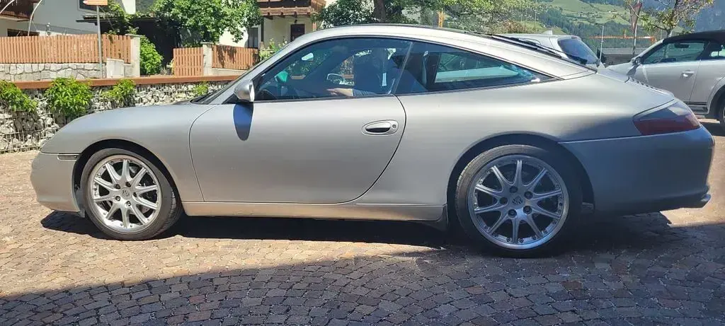 Używany Porsche 996 320 KM (235 kW) 2003 Srebrny Kabriolet