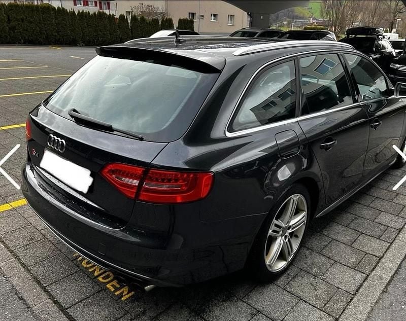 Gebraucht Audi S4 Performance 333 PS (244 kW) 2012 Schwarz Kombi