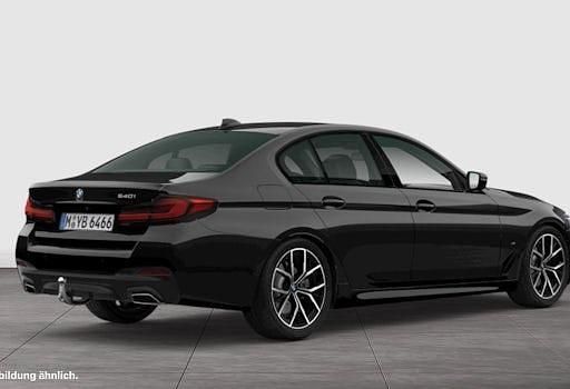 Gebraucht BMW 540 Shadowline 333 PS (244 kW) 2023 Schwarz Limousine