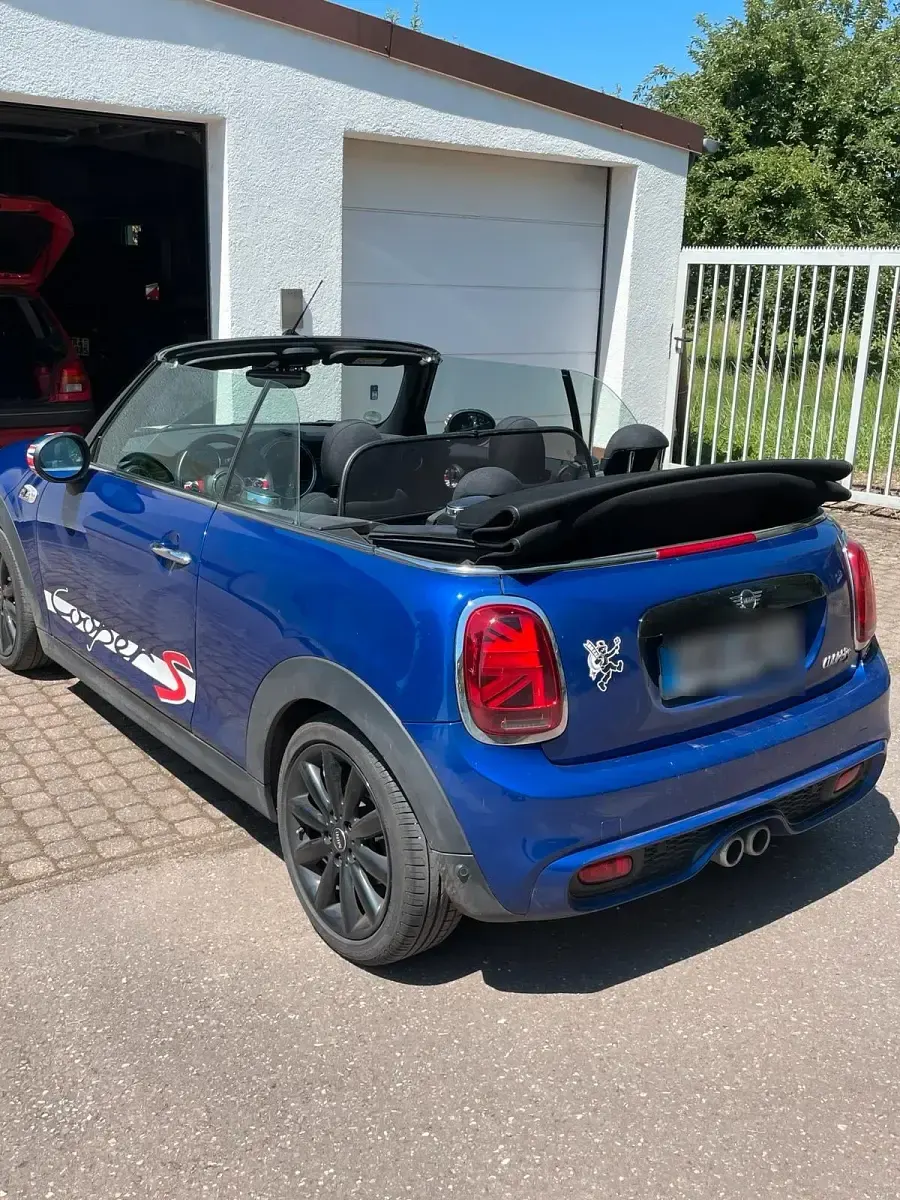 Gebraucht Mini Cooper S Cabriolet 192 PS (141 kW) 2019 Blau Cabrio