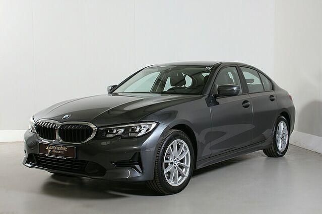 Gebraucht BMW 320 Advantage 190 PS (139 kW) 2020 Mineralgrau met. Limousine