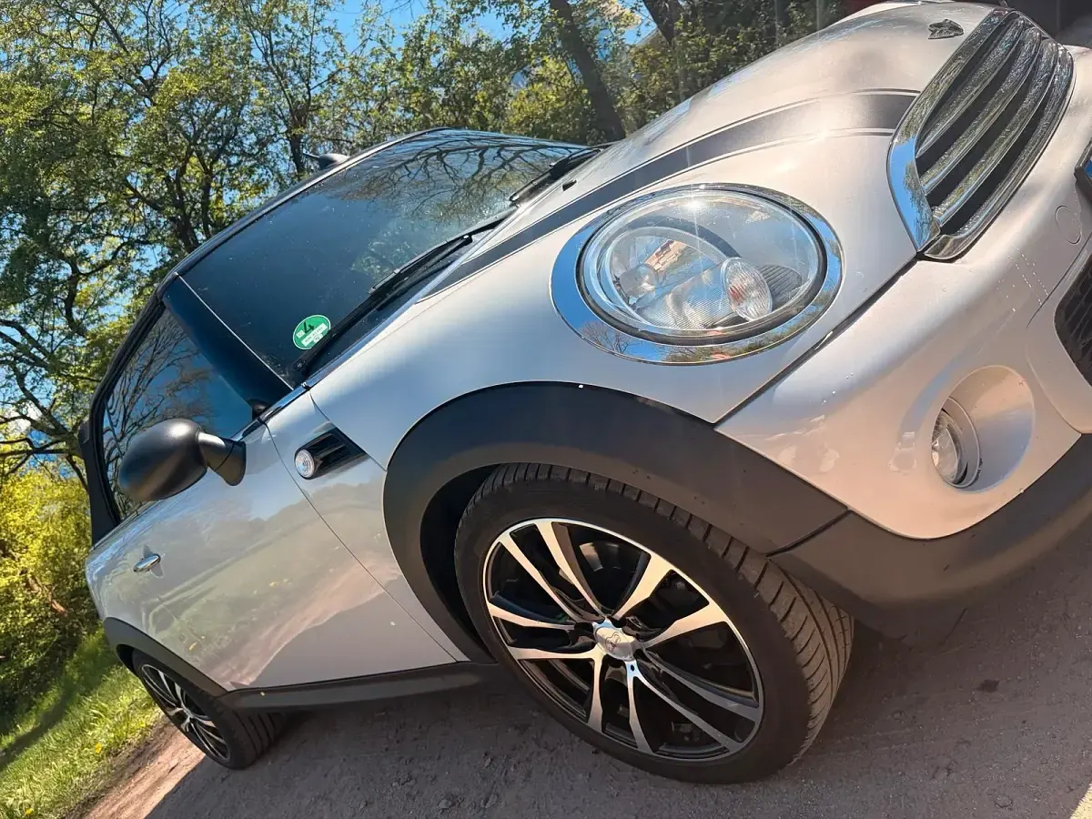 Usata Mini ONE 98 CV (72 kW) 2015 Argento Utilitaria