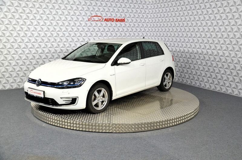 Weiß Gebraucht 2019 VW e-Golf Kleinwagen | 15.280 € (Fairer Preis) - Bild 1/4