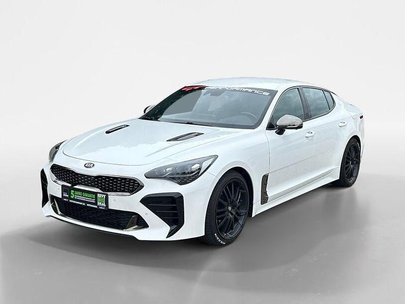 Gebraucht Kia Stinger GT-Line 256 PS (188 kW) 2017 Weiß Kleinwagen