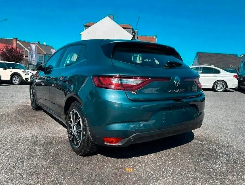Gebraucht Renault Mégane Business 116 PS (85 kW) 2019 Grau Limousine