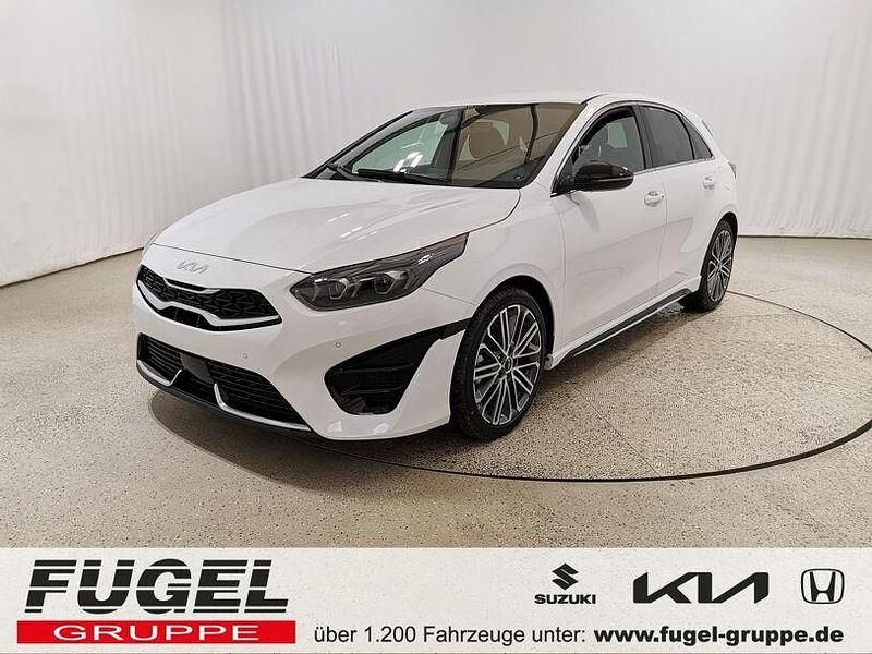 Weiss Gebraucht 2025 Kia Ceed Limousine | 26.999 € (Guter Preis) - Bild 1/4