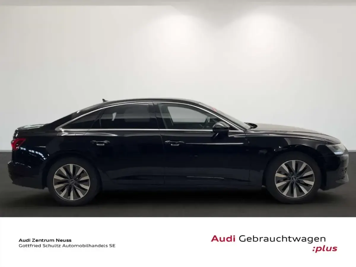 Używany Audi A6 Basis 299 KM (219 kW) 2022 Czarny Sedan/Limuzyna