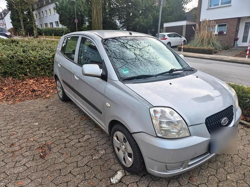 Gebraucht Kia Picanto 60 PS (44 kW) 2008 Silber Kleinwagen