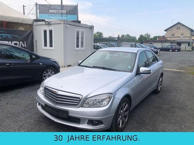Silber Gebraucht 2008 Mercedes C200 Limousine | 2.800 € (Superpreis) - Bild 1/4