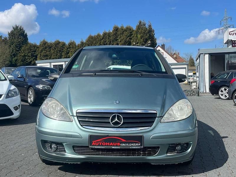 Gebraucht Mercedes A180 109 PS (80 kW) 2005 Blau Kleinwagen