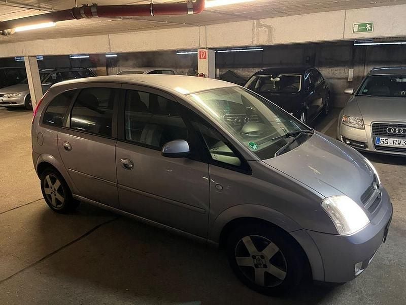 Gebraucht Opel Meriva 125 PS (91 kW) 2005 Violet Van / Kleinbus